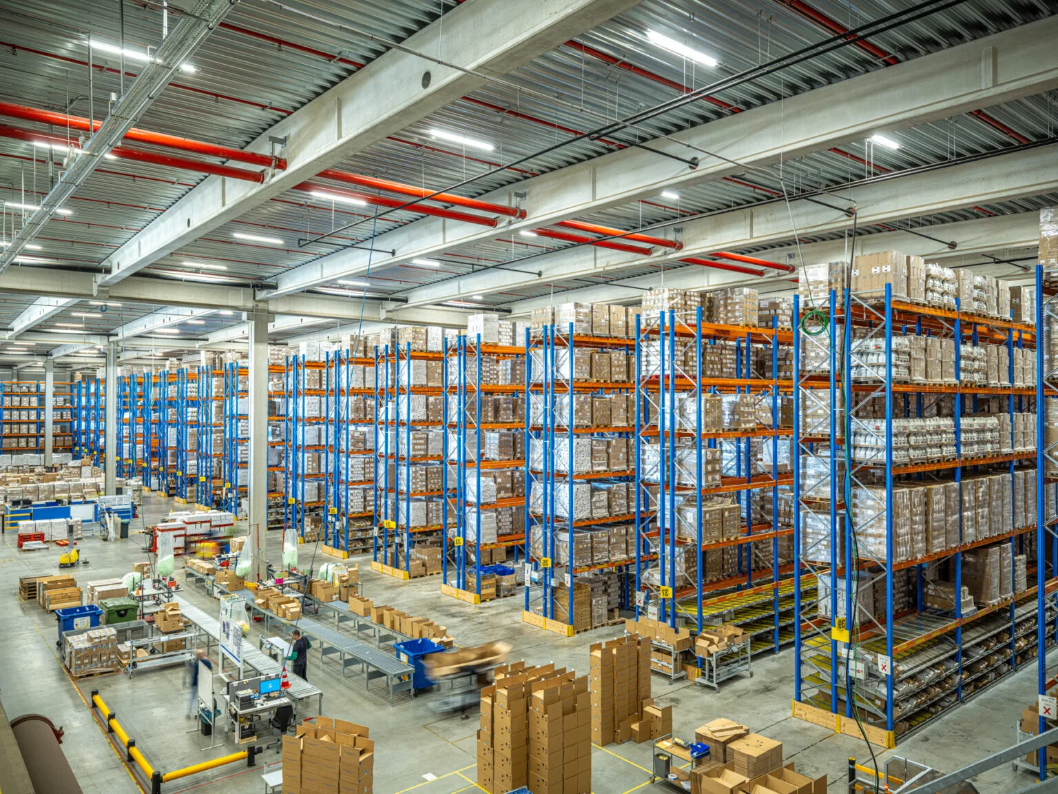 Warehousing & Storage — Secure short and long-term inventory storage.